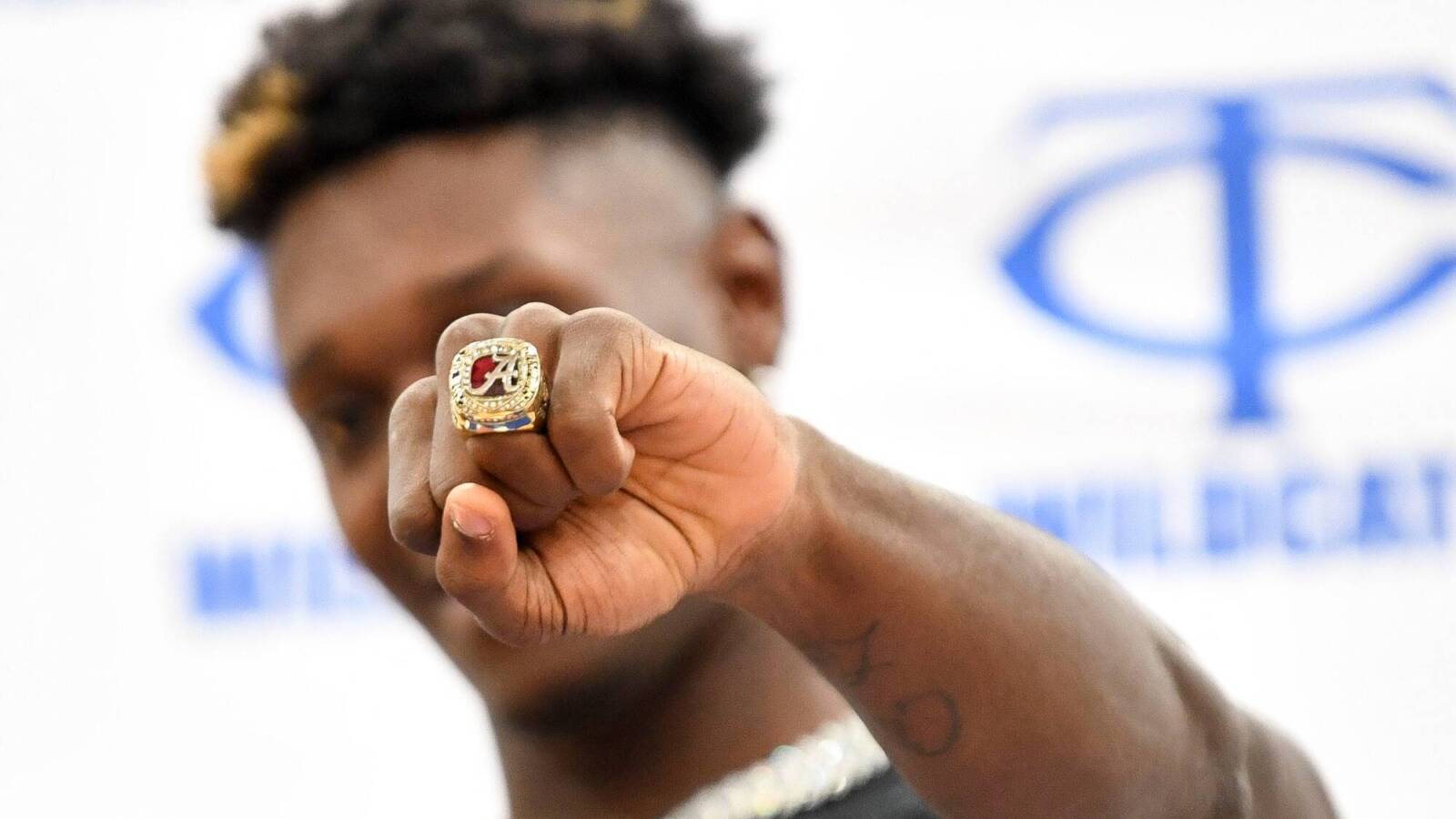 Four-star RB Kevin Riley brutally honest on flip to Alabama