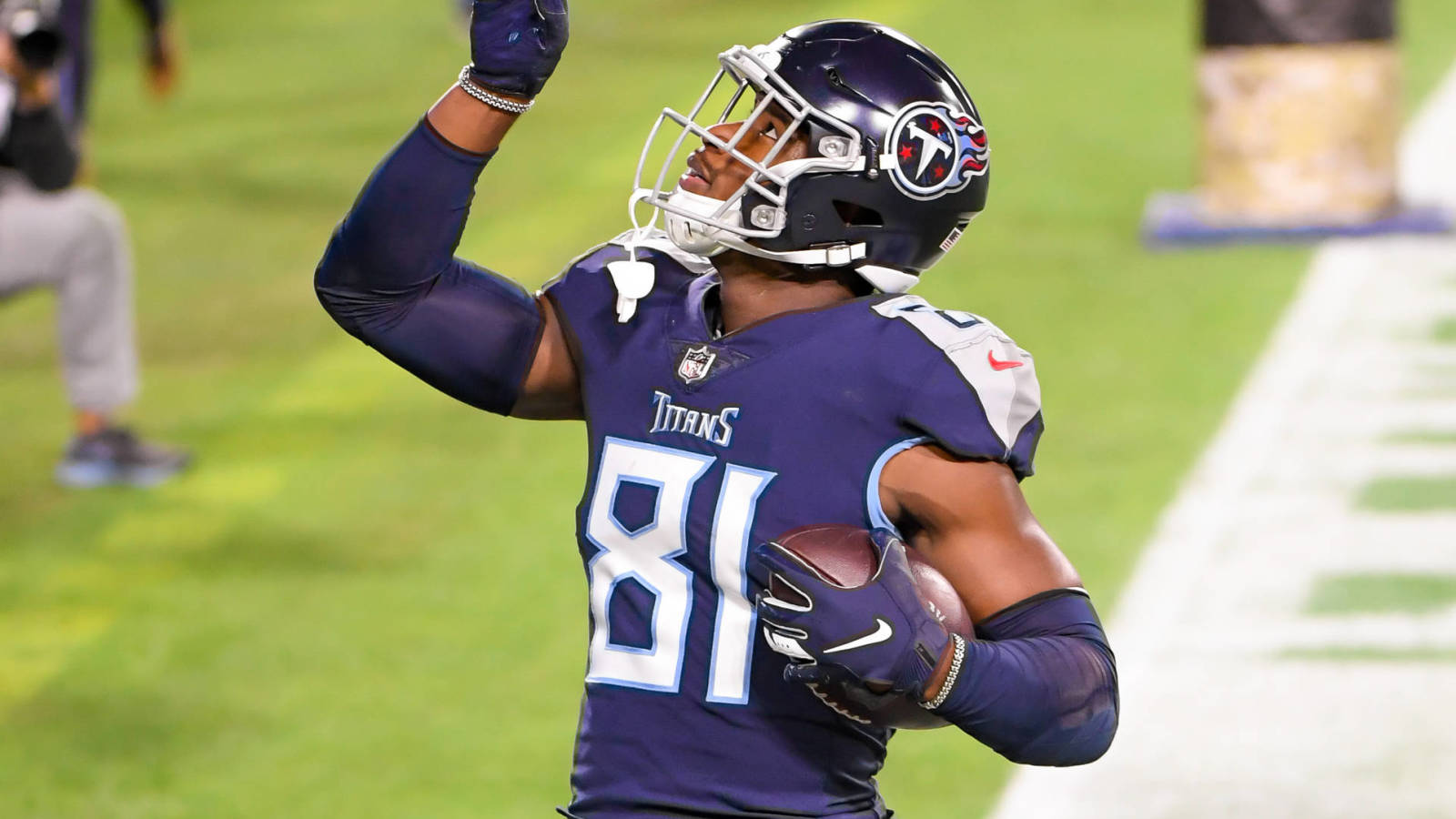 Jonnu Smith: 'Coach Belichick said he had a belief in me' - Vimarsana News