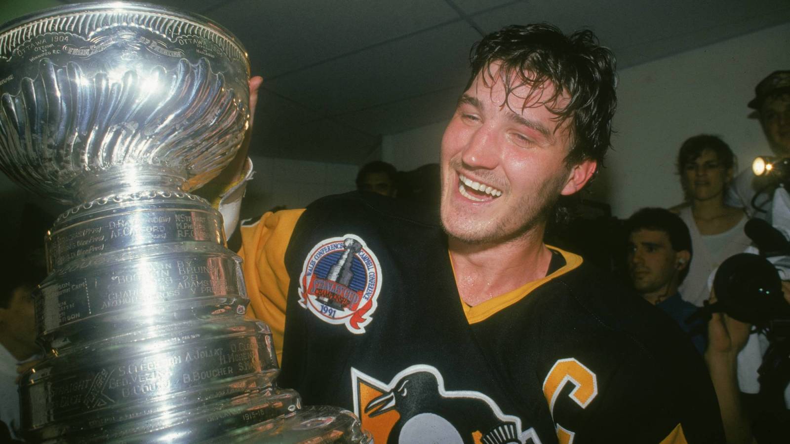 Black and Gold: There's more to Mario Lemieux's Statement than you think
