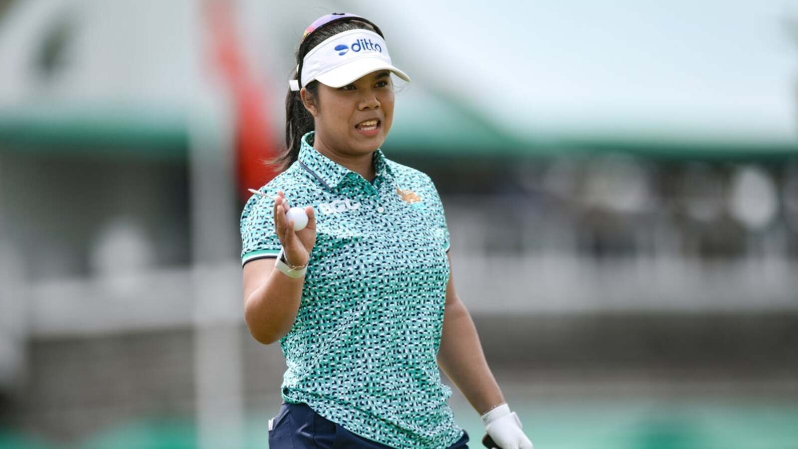 Arpichaya Yubol and Sophia Schubert Share Lead at Portland Classic