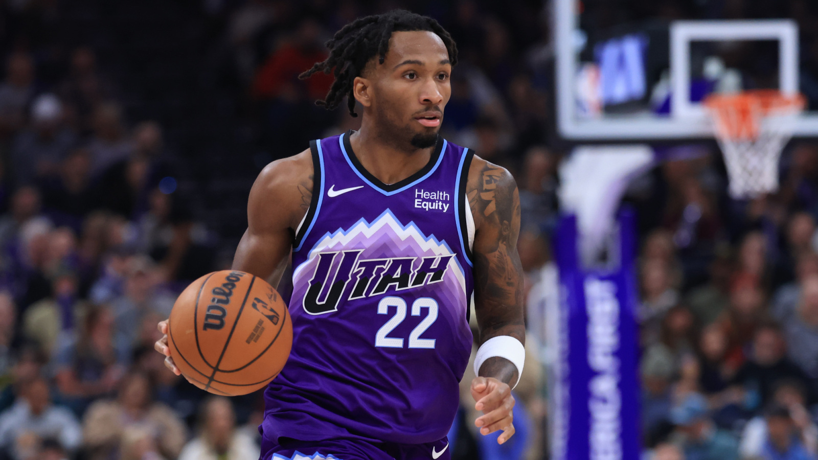 NBA Notes: Jazz, Darryn Peterson, Lakers, Collin Sexton, Warriors