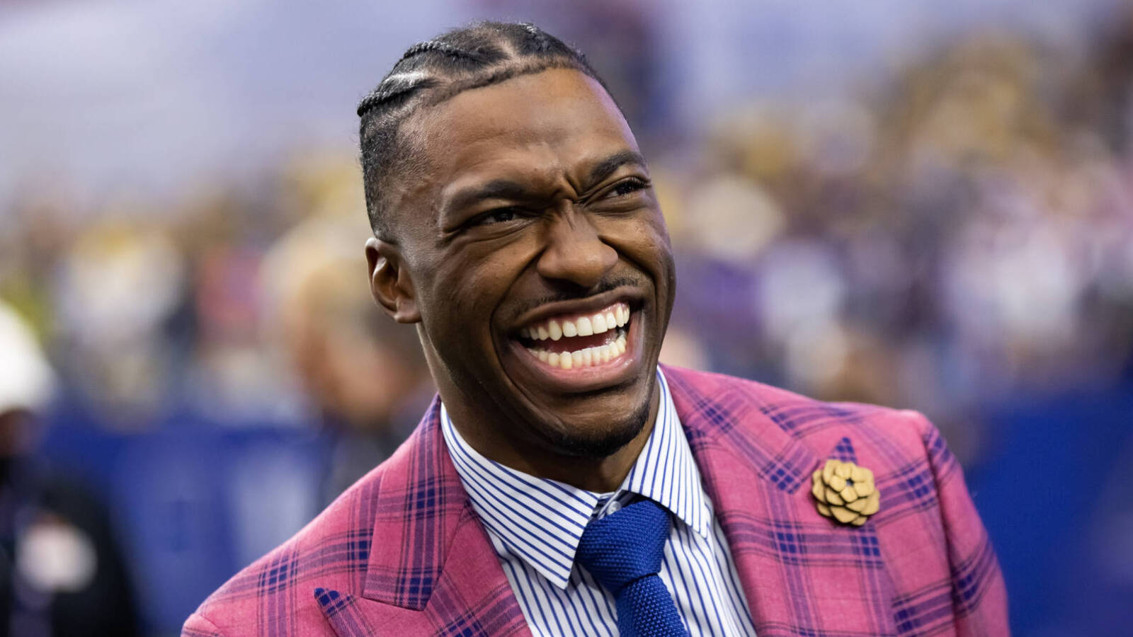 Robert Griffin III still training with NFL return in mind Yardbarker