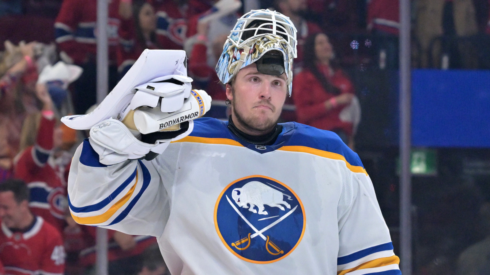 https://www.yardbarker.com/media/c/2/c2cc901a2b917f5e8c1cd562a4d0802373823ad2/thumb_16x9/ukko-pekka-luukkonen-takes-over-net-as-sabres.jpg?v=1
