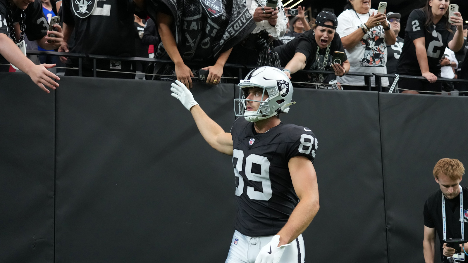 The Raiders Just Got the Brock Bowers News They Needed