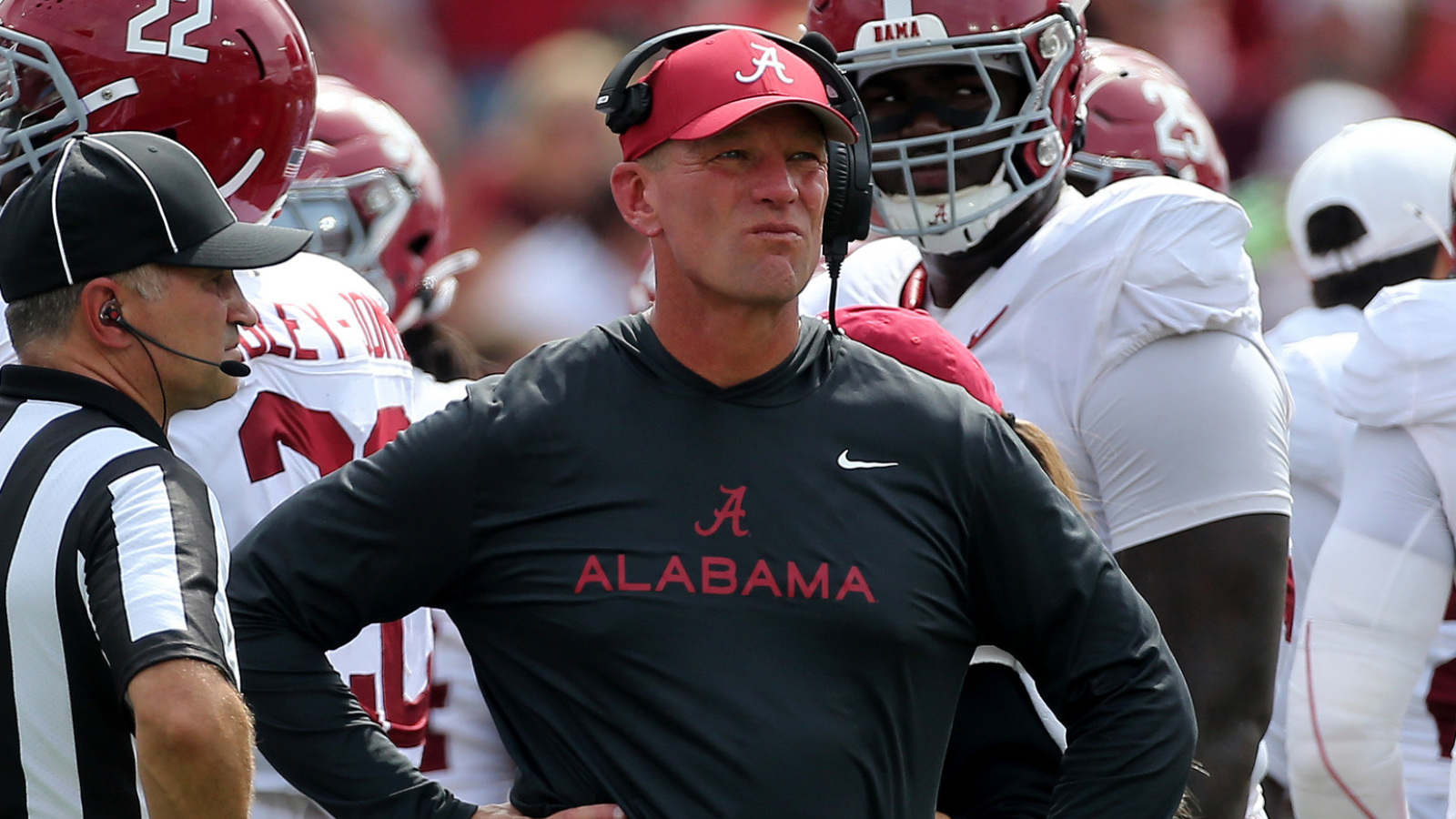 https://www.yardbarker.com/media/c/4/c420ce14614132e729df69b54dfd0b85adbcd9ed/thumb_16x9/hc-kalen-deboer-sent-rage-as-alabama-loses-georgia.jpg?v=1