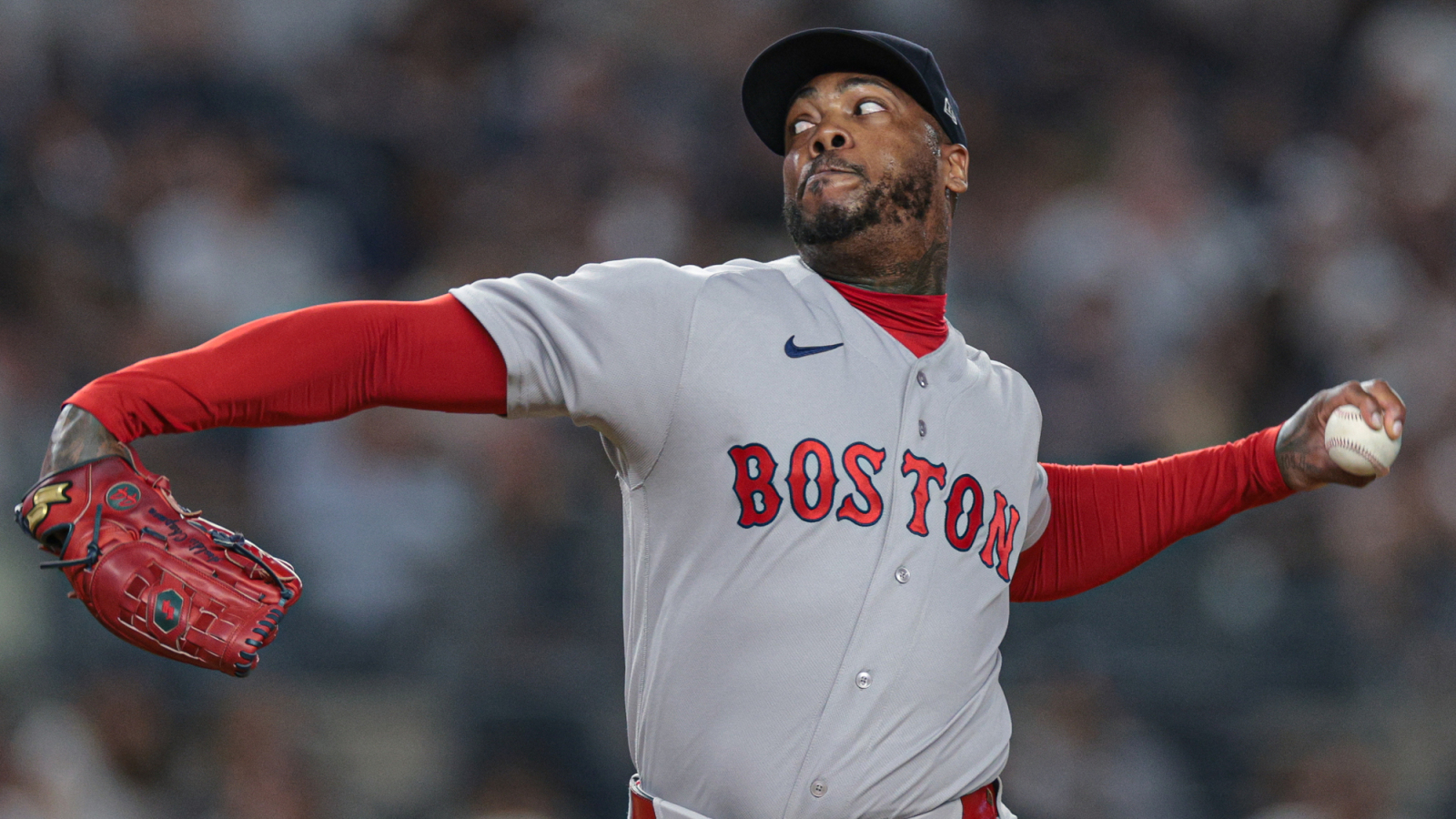 https://www.yardbarker.com/media/c/4/c437a6b2a691d985bfefc4e7e63c78ff8137f9af/thumb_16x9/aroldis-chapman-one-demand-return-yankees.jpg?v=1