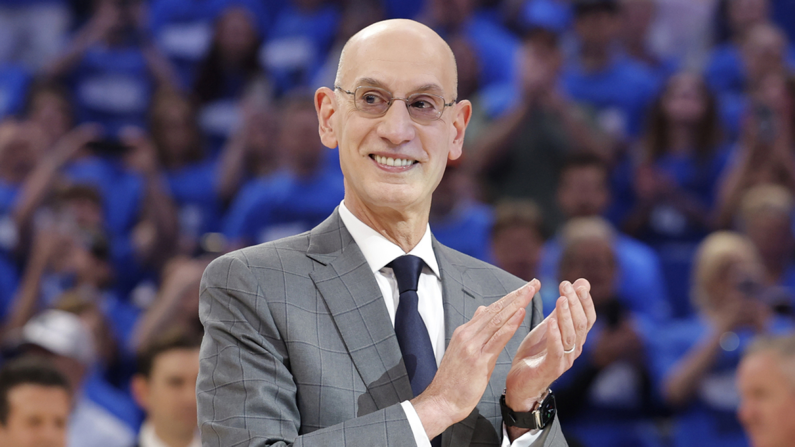 https://www.yardbarker.com/media/c/4/c43ccbfb4132bdaa038a98c2a66ca4102074e483/thumb_16x9/nba-asg-solve-leagues-season-exhibition-problems.jpg?v=1