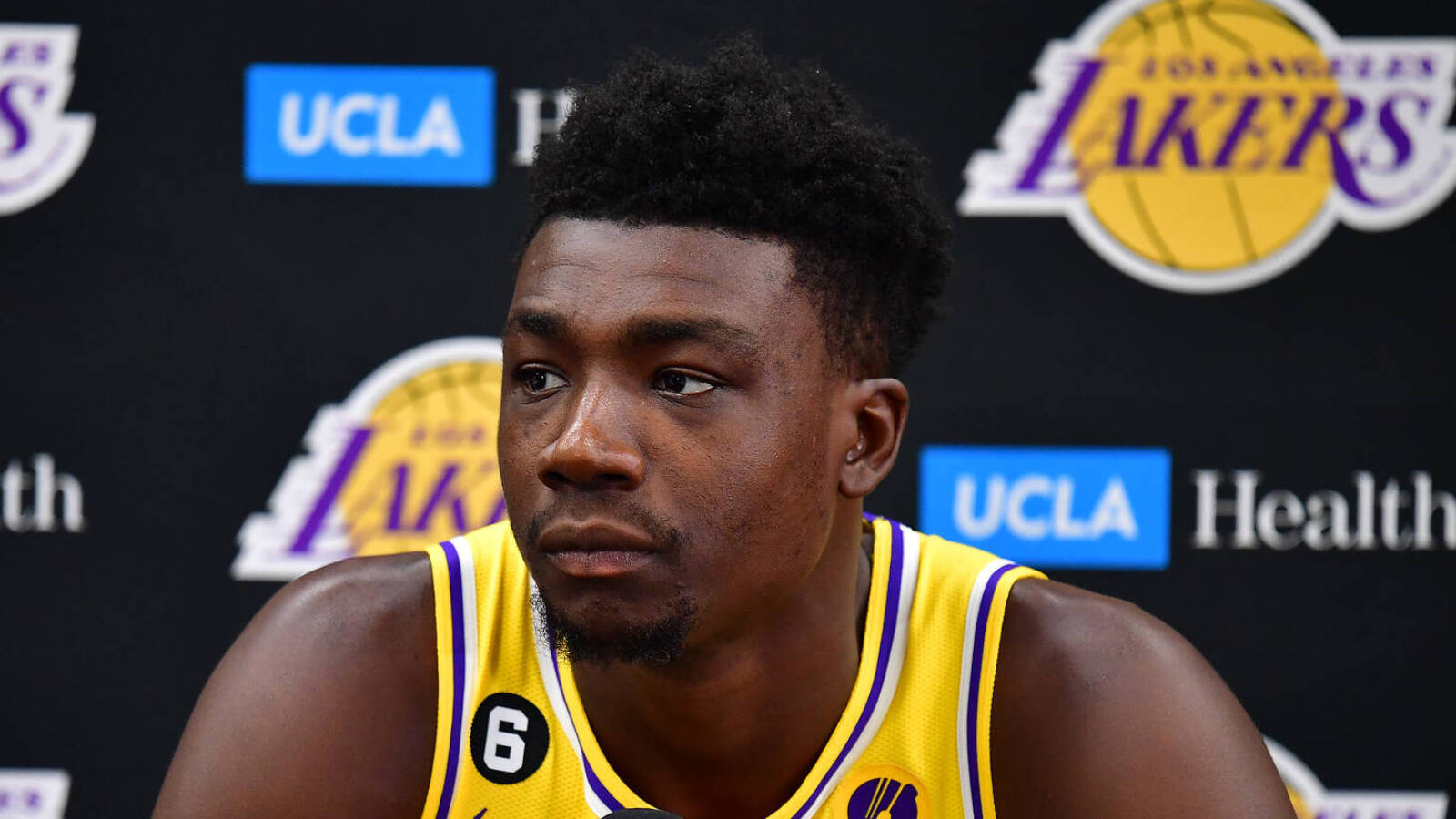 'Theo Pinson Rule' enforced in NBA preseason game - Vimarsana News