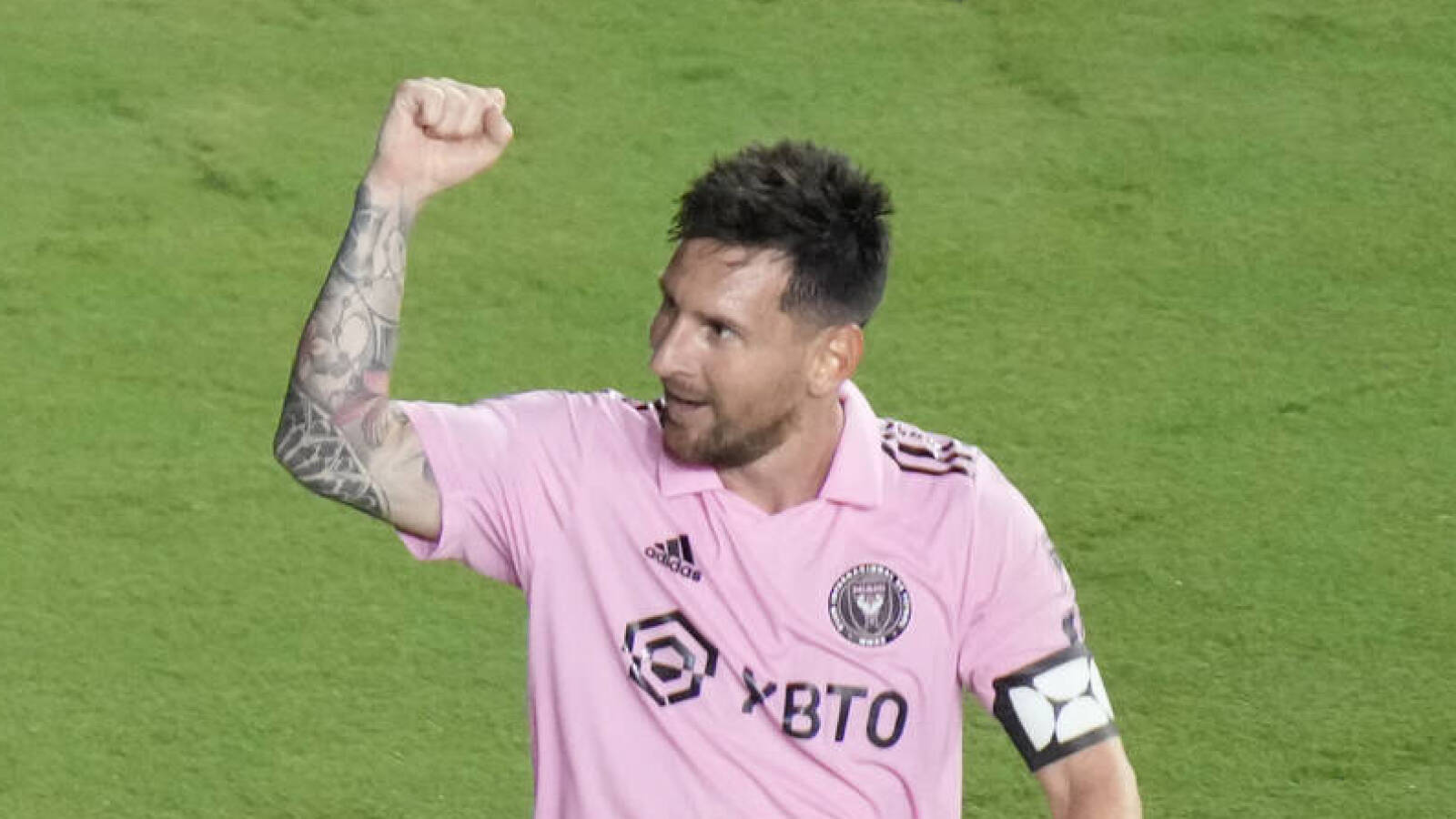 Watch Messi scores 94thminute winner in MLS debut Yardbarker