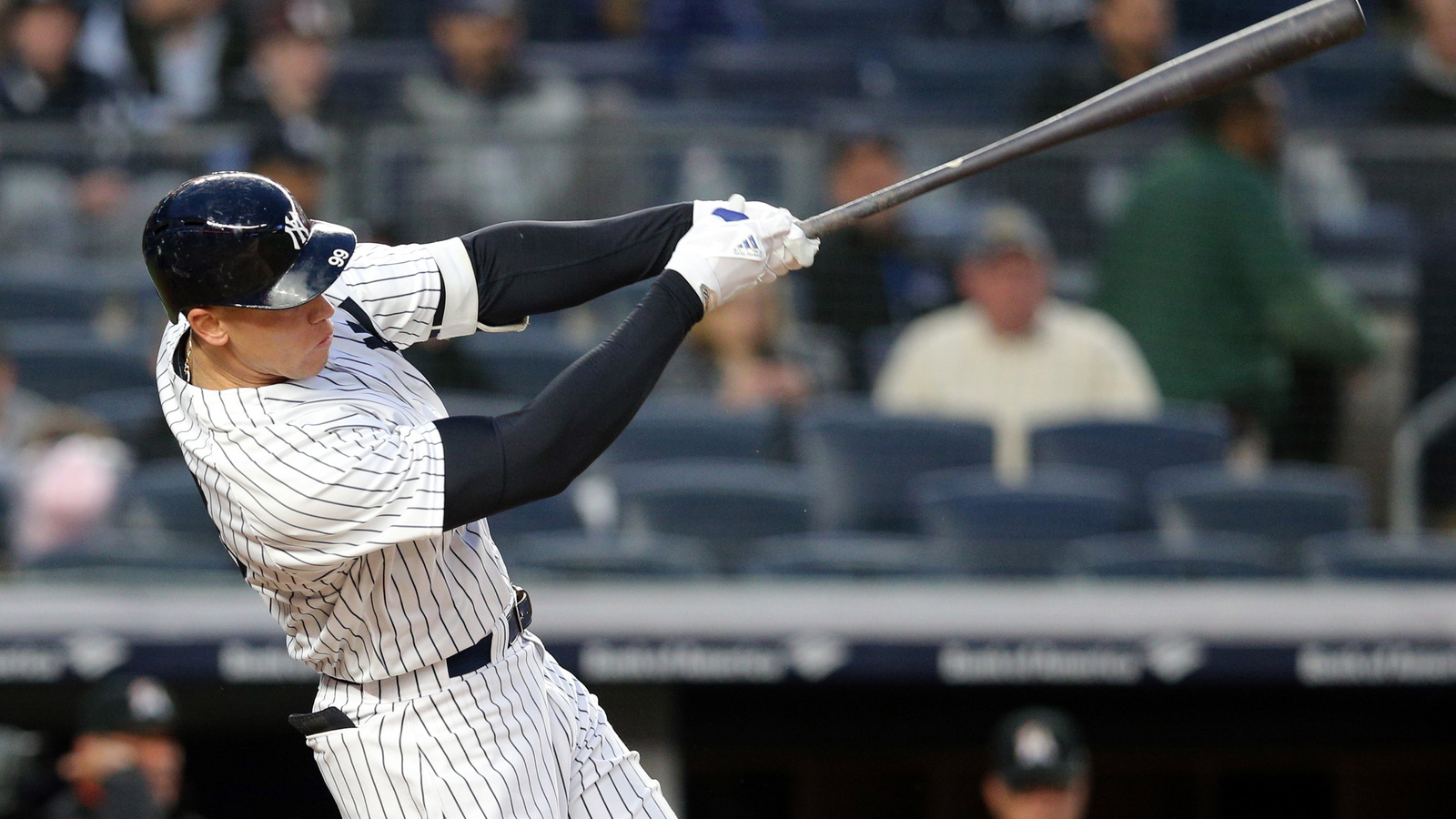 Aaron Judge reaches 60 career HR faster than any man in MLB history