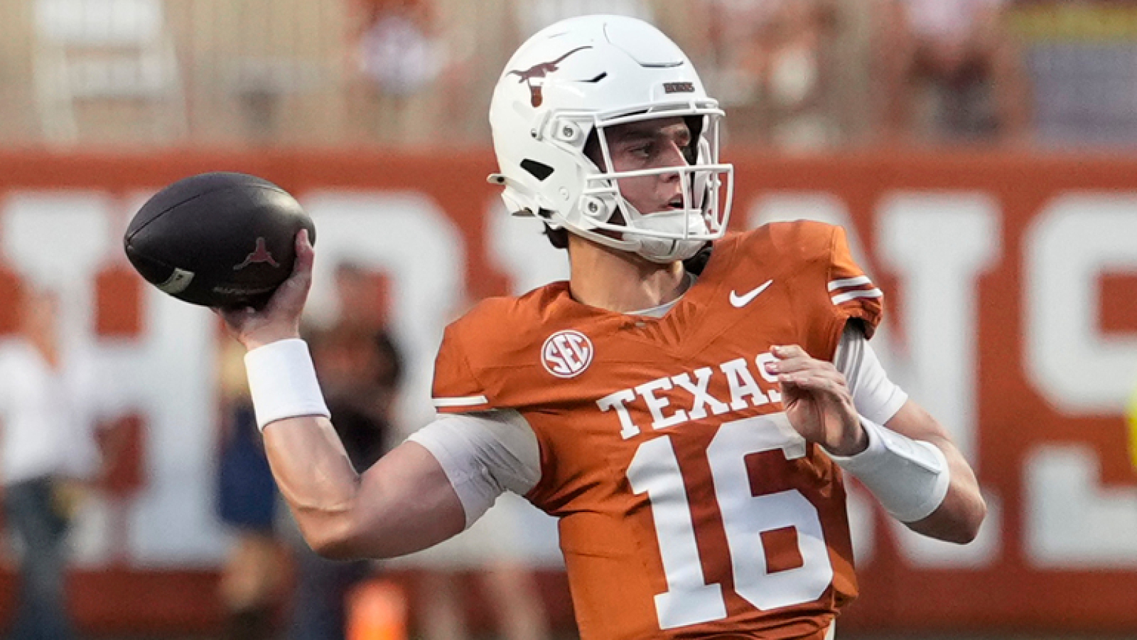 Is It Time for Fans to Temper Expectations for Arch Manning's Big Game?