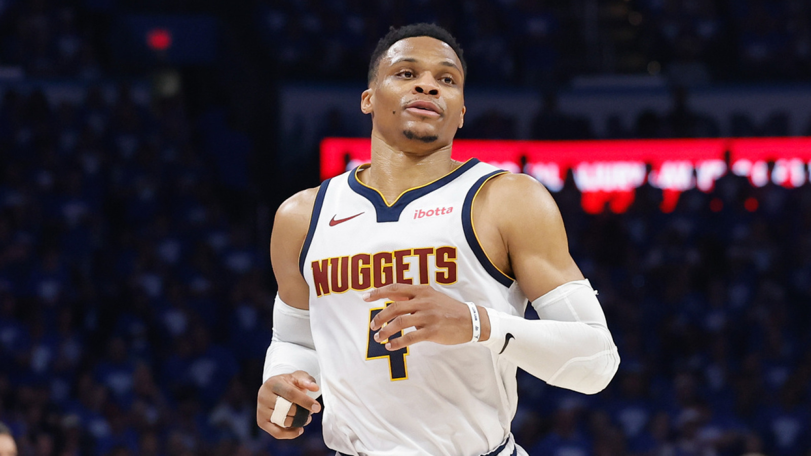 https://www.yardbarker.com/media/c/5/c51e8f008ff1559ab2ac2830d016d0260c9d0537/thumb_16x9/three-potential-landing-spots-russell-westbrook.jpg?v=1