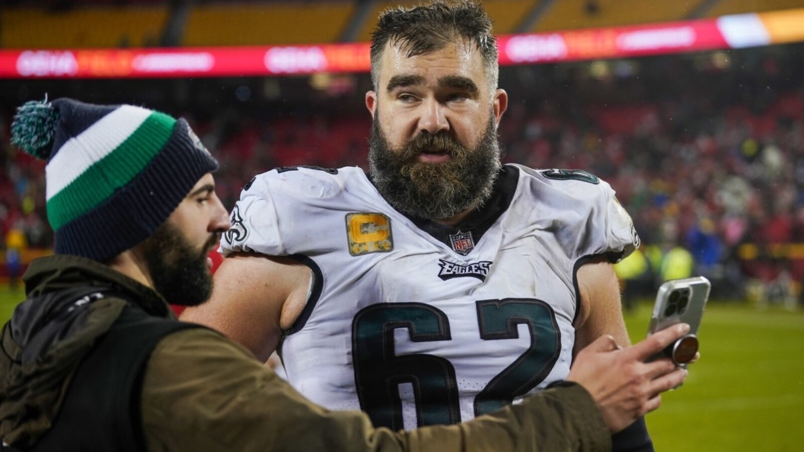 Bills DT Jordan Phillips claps back at Jason Kelce over 'crazy