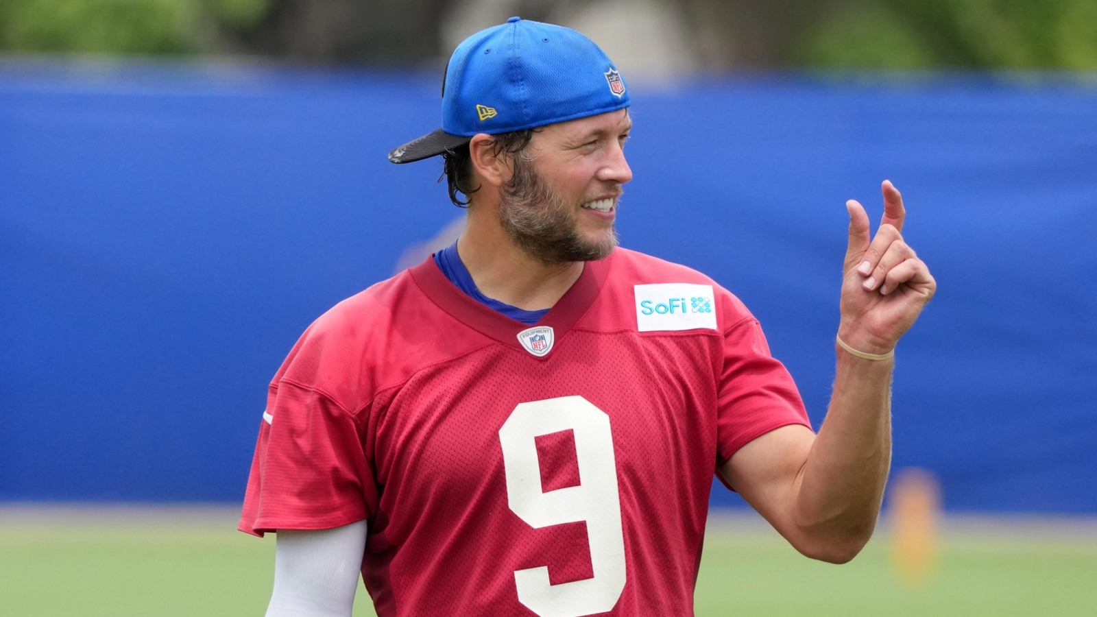 https://www.yardbarker.com/media/c/5/c55967c45a5b718ab6fdffe52f55b58ba97bff7b/thumb_16x9/rams-update-on-qb-matthew-stafford-promising.jpg?v=1