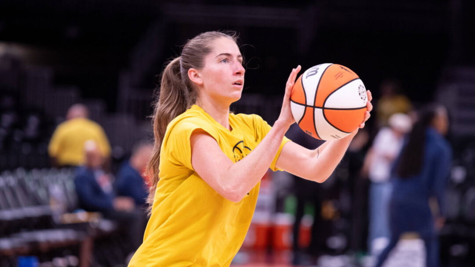 'Business Decisions': Lynne Roberts Releases Statement Over LA Sparks Waiving Alissa Pili Alongside Kate Martin
