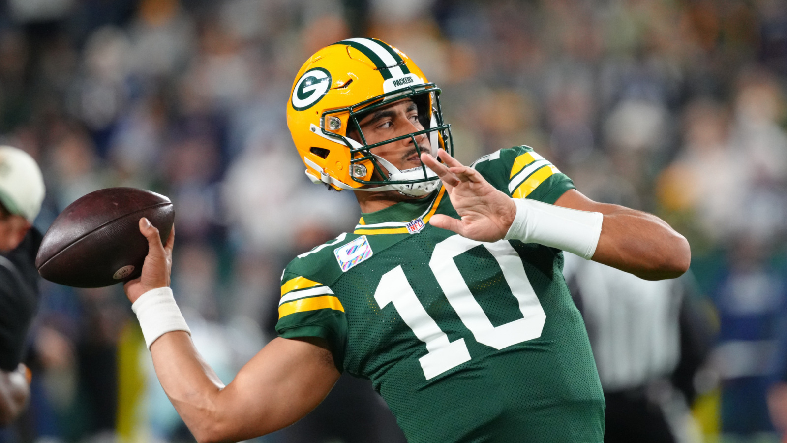 Cowboys Corralled: Packers Win in Primetime | Yardbarker