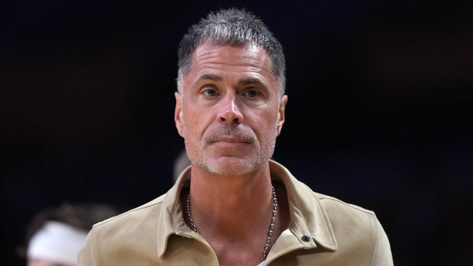 Lakers Struggle with Defensive Issues Despite Roster Changes