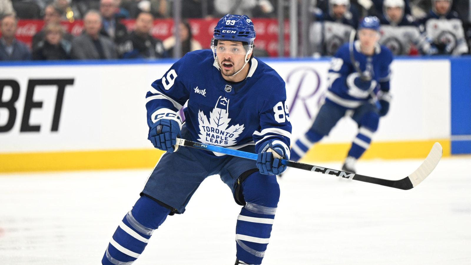 https://www.yardbarker.com/media/c/6/c611ea73597d86c61630567d2d7784efd1415046/thumb_16x9/jan-1-2026-toronto-ontario-toronto-maple-leafs.jpg?v=1