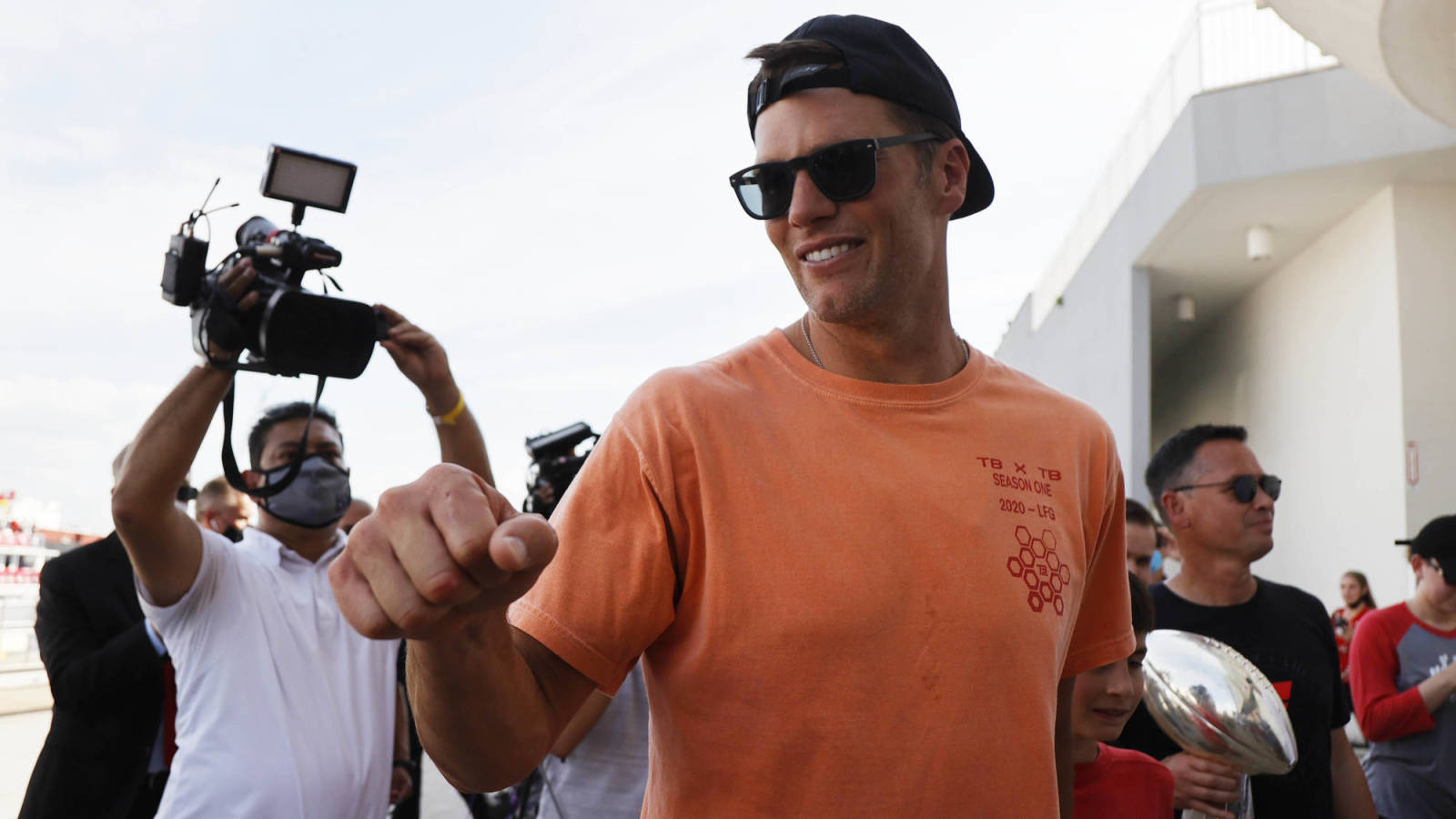 brady drunk tee shirt