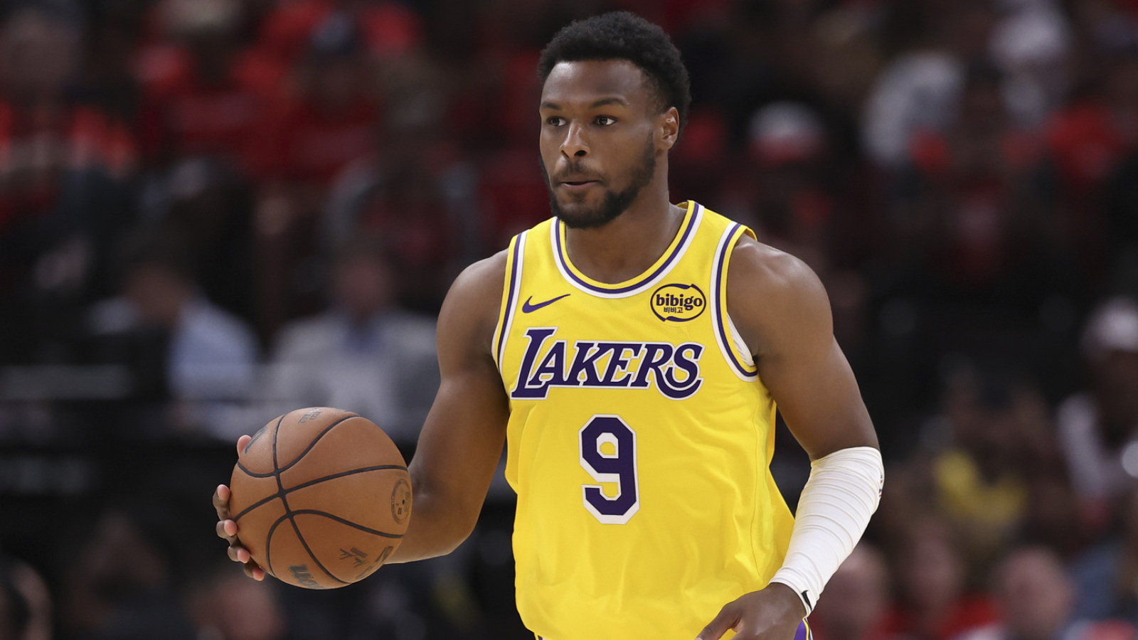 https://www.yardbarker.com/media/c/6/c61fb5003024db7c4c7700c498d9cf30da42943c/thumb_16x9/lebron-james-decision-means-bronnys-future-lakers.jpg?v=2