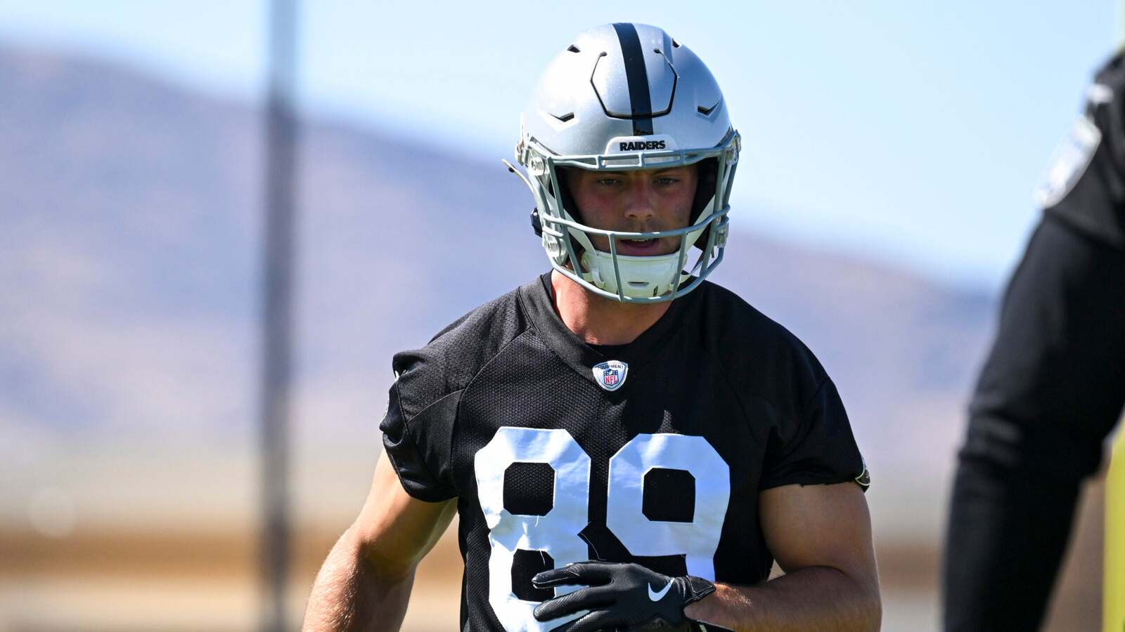 Brock Bowers to Miss Week 1 for Raiders, Possible Return in Week 2