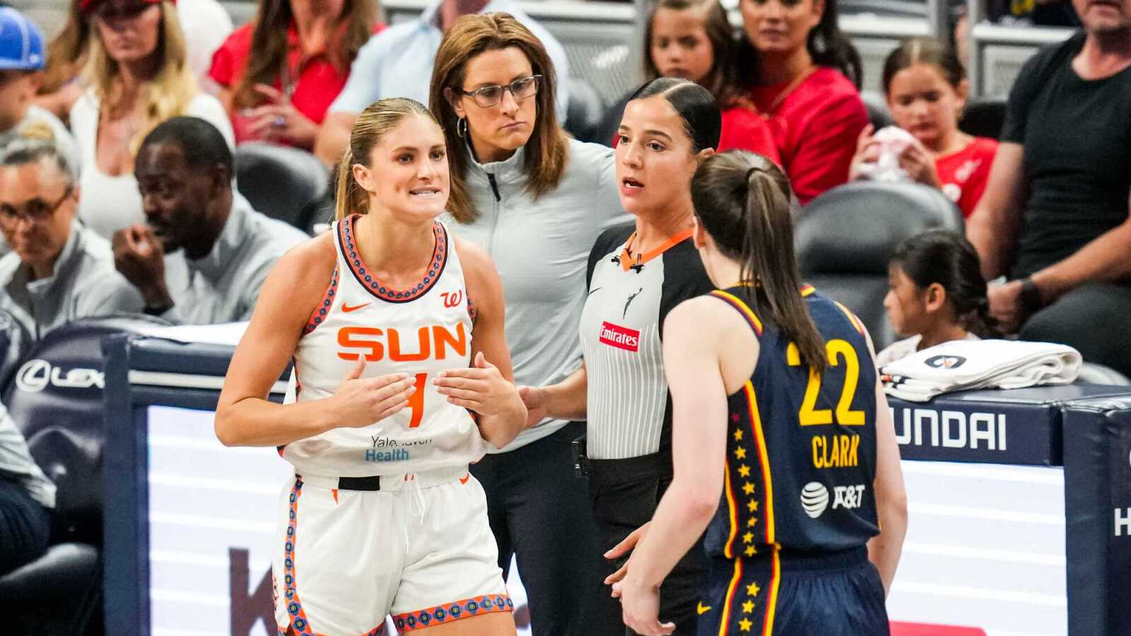 https://www.yardbarker.com/media/c/6/c666c7b782e0afdccf05f908aacac1fe38a7d742/thumb_16x9/watch-caitlin-clark-pushes-jacy-sheldon-heated.jpg?v=1