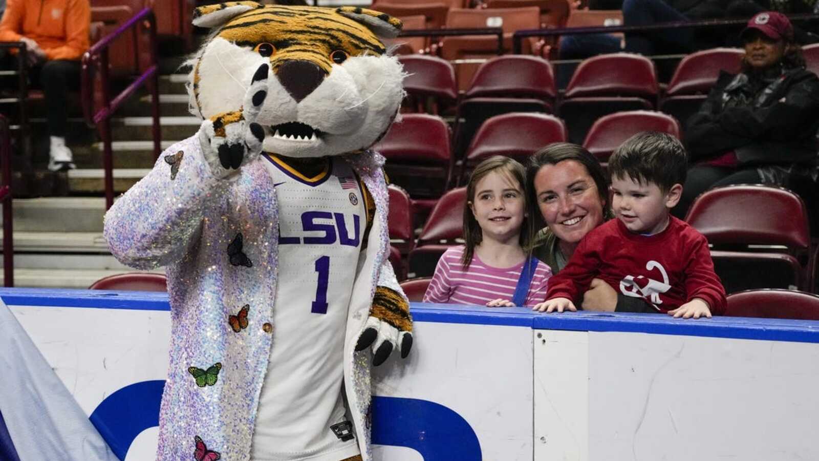 Projected first-round pick William Schmidt bypassing draft for LSU ...