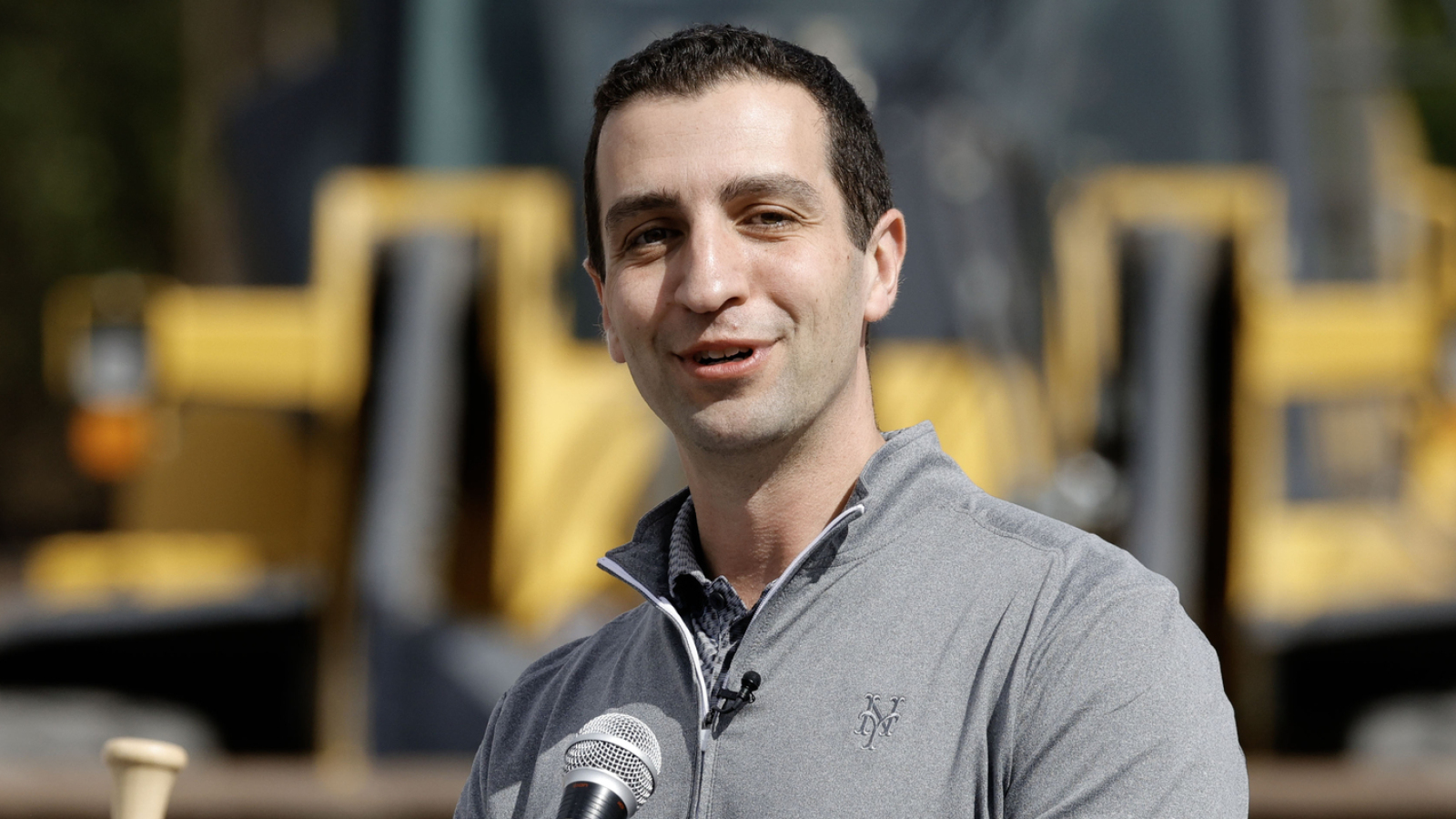 https://www.yardbarker.com/media/c/7/c735a8f61c45e6b07acab86a306532a4d29742e6/thumb_16x9/new-update-emerges-on-mets-owner-final-stearns.jpg?v=1