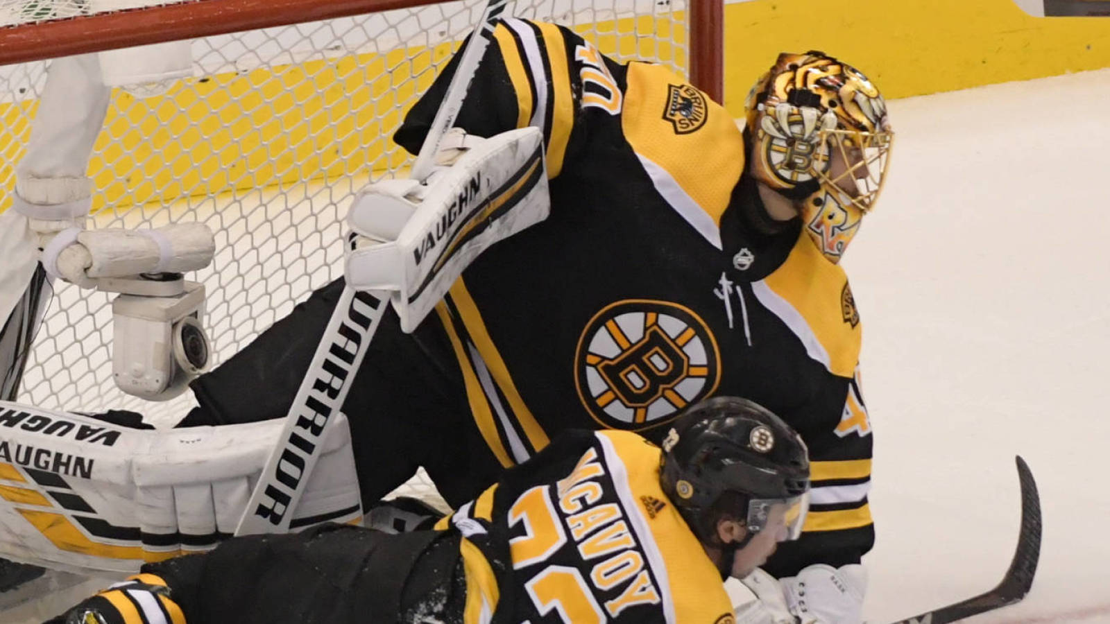 Tuukka Rask to start in goal for Bruins in Game 2 | Yardbarker