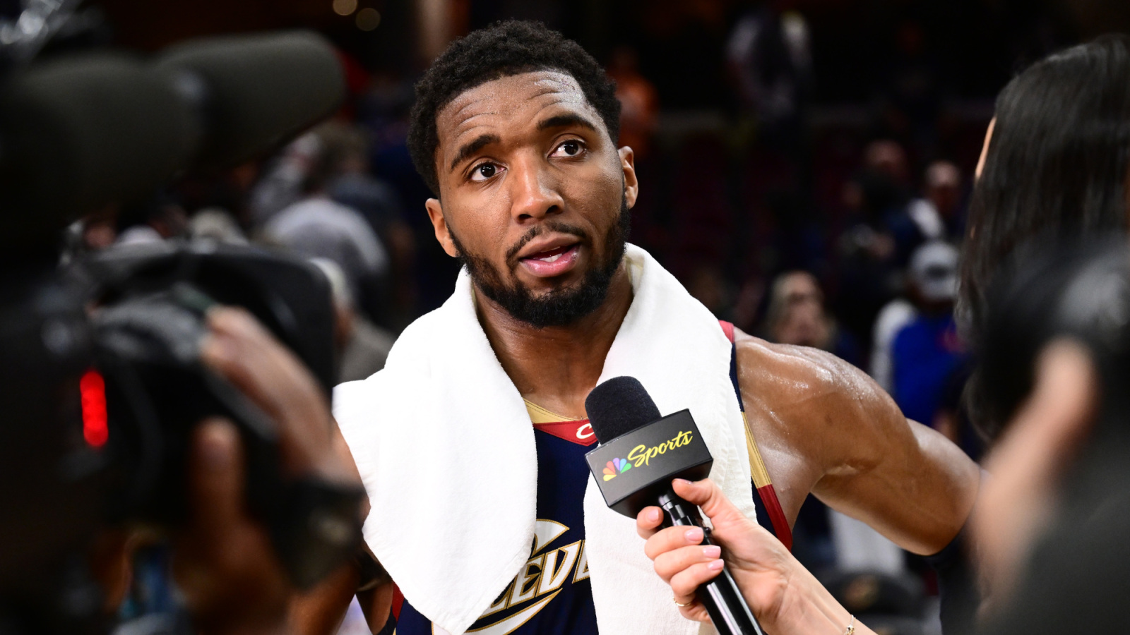 https://www.yardbarker.com/media/c/7/c79553e7ce4d6da5ddb975abf521f39b8b988feb/thumb_16x9/11-2026-cleveland-ohio-usa-cleveland-cavaliers.jpg?v=1