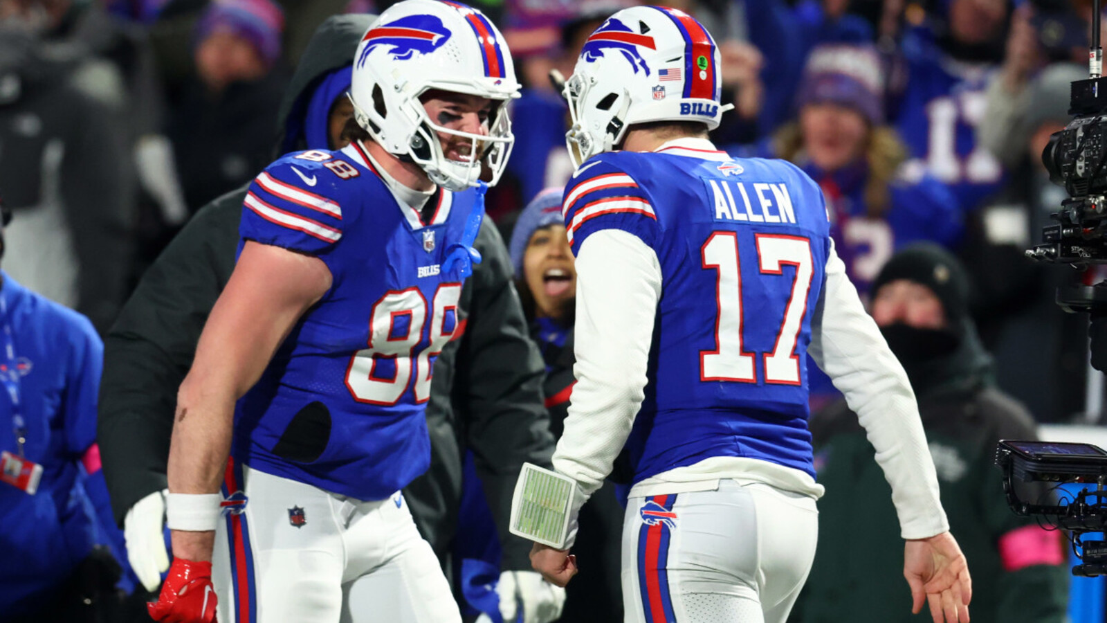 Knox Takes Pay Cut, Gives Bills Cap Space Yardbarker