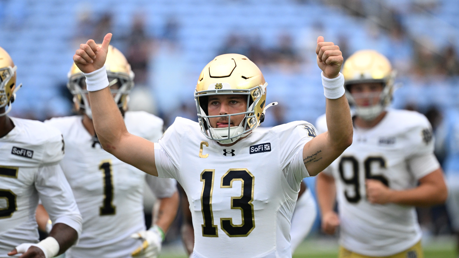 https://www.yardbarker.com/media/c/8/c8057a2f6b7e7e74907b2a0d24192182ae2604f5/thumb_16x9/kids-playing-on-sundays-notre-dames-cj-carr.jpg