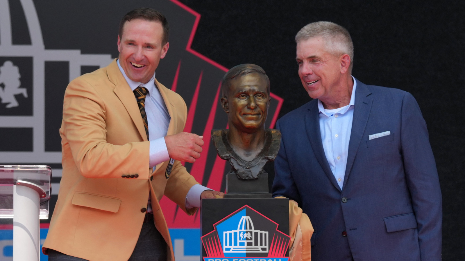 https://www.yardbarker.com/media/c/8/c80fb59108c2d8d9e30e04066eec2ccd9c748def/thumb_16x9/400-yard-nfl-games-quiz.jpg?v=1