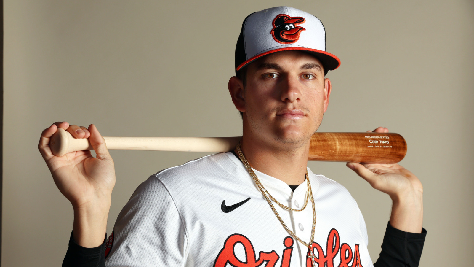 https://www.yardbarker.com/media/c/8/c889f77cfd0db5195b3509a2e16574c86166c045/thumb_16x9/highly-regarded-orioles-prospect-gets-long.jpg?v=1