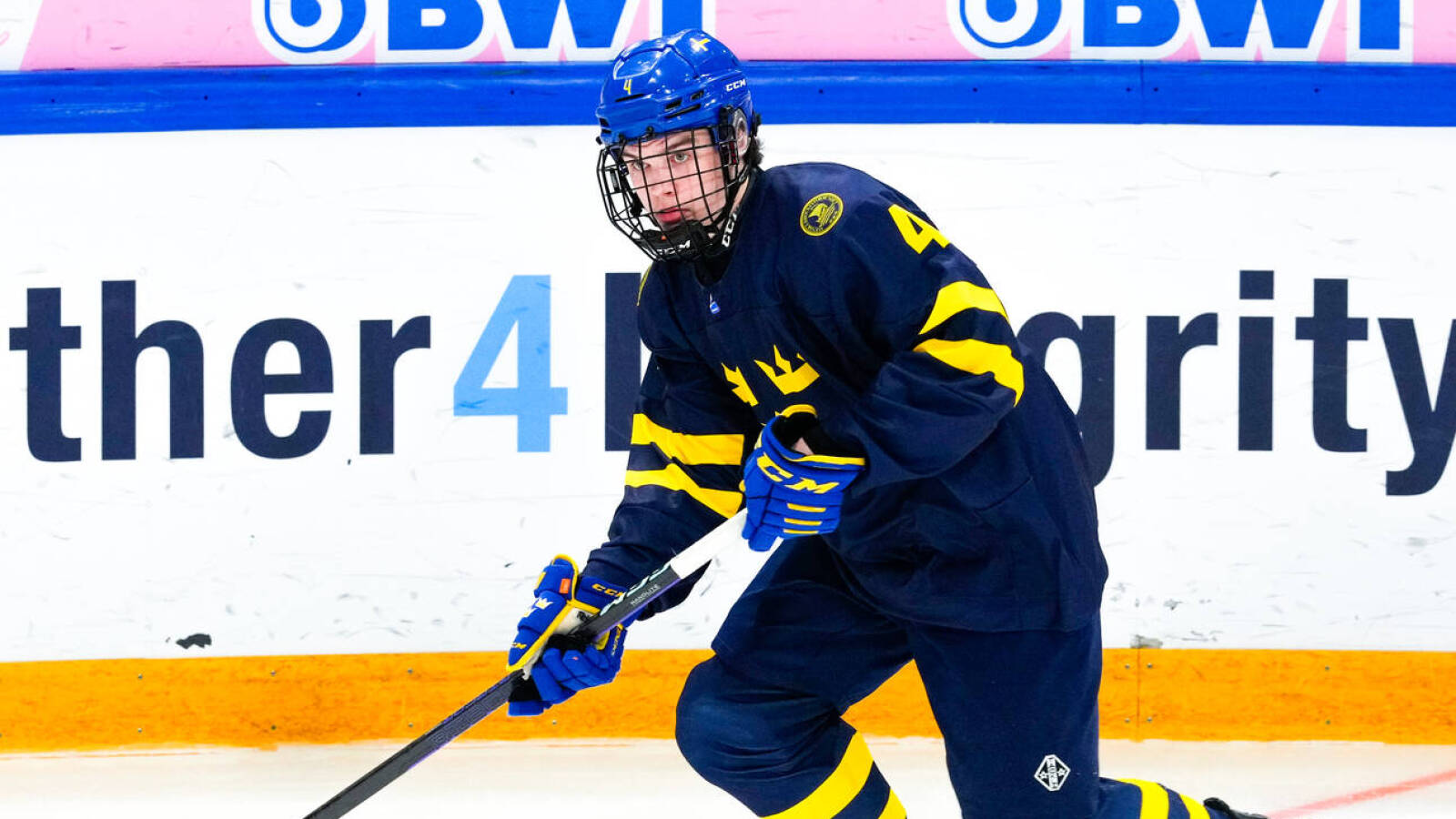 Top 15 defensemen to watch for the 2023 NHL Draft Yardbarker