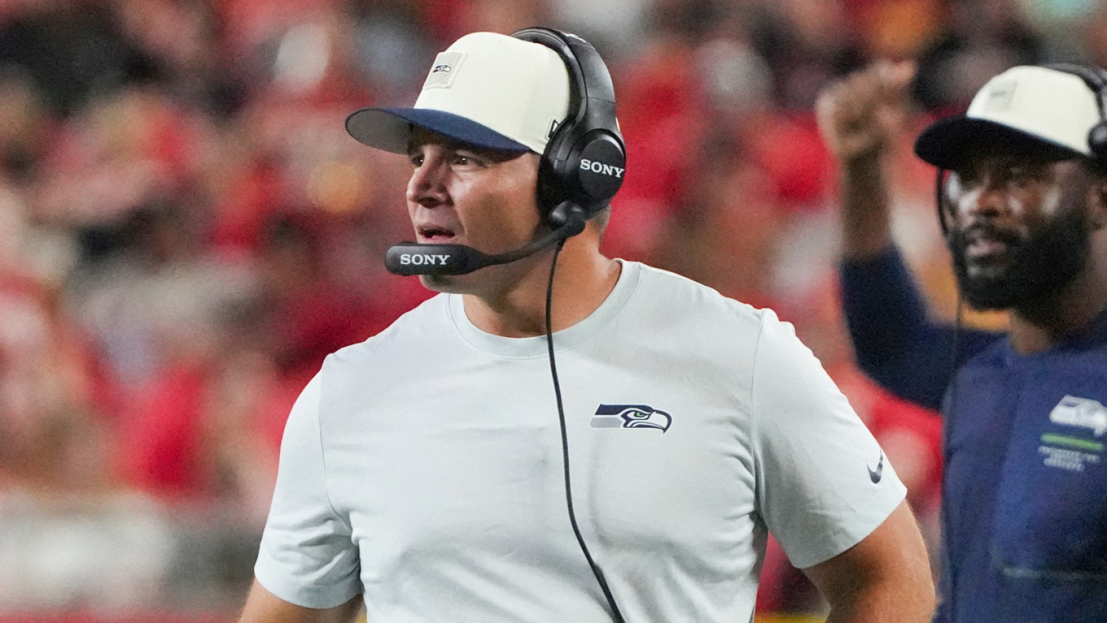 https://www.yardbarker.com/media/c/8/c8cc665896d4913e43bf7b626cf3693e3d6e35d9/thumb_16x9/seahawks-secondary-depth-concerns-heading-2026.jpg?v=1