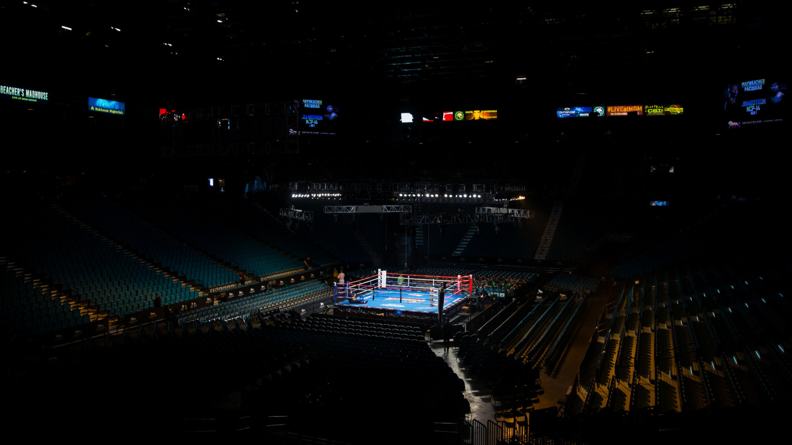 Abdul-Rakhman Yakhyaev Knocks Out Julius Walker in Eight Seconds at UFC Baku