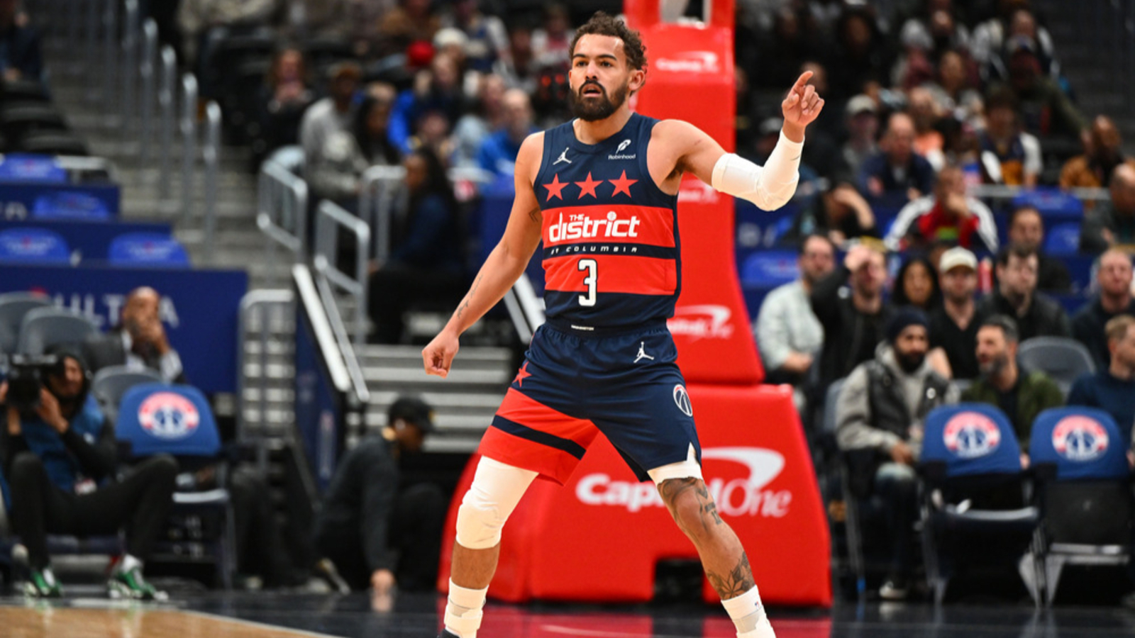 Trae Young agrees to $212 million deal with Washington Wizards