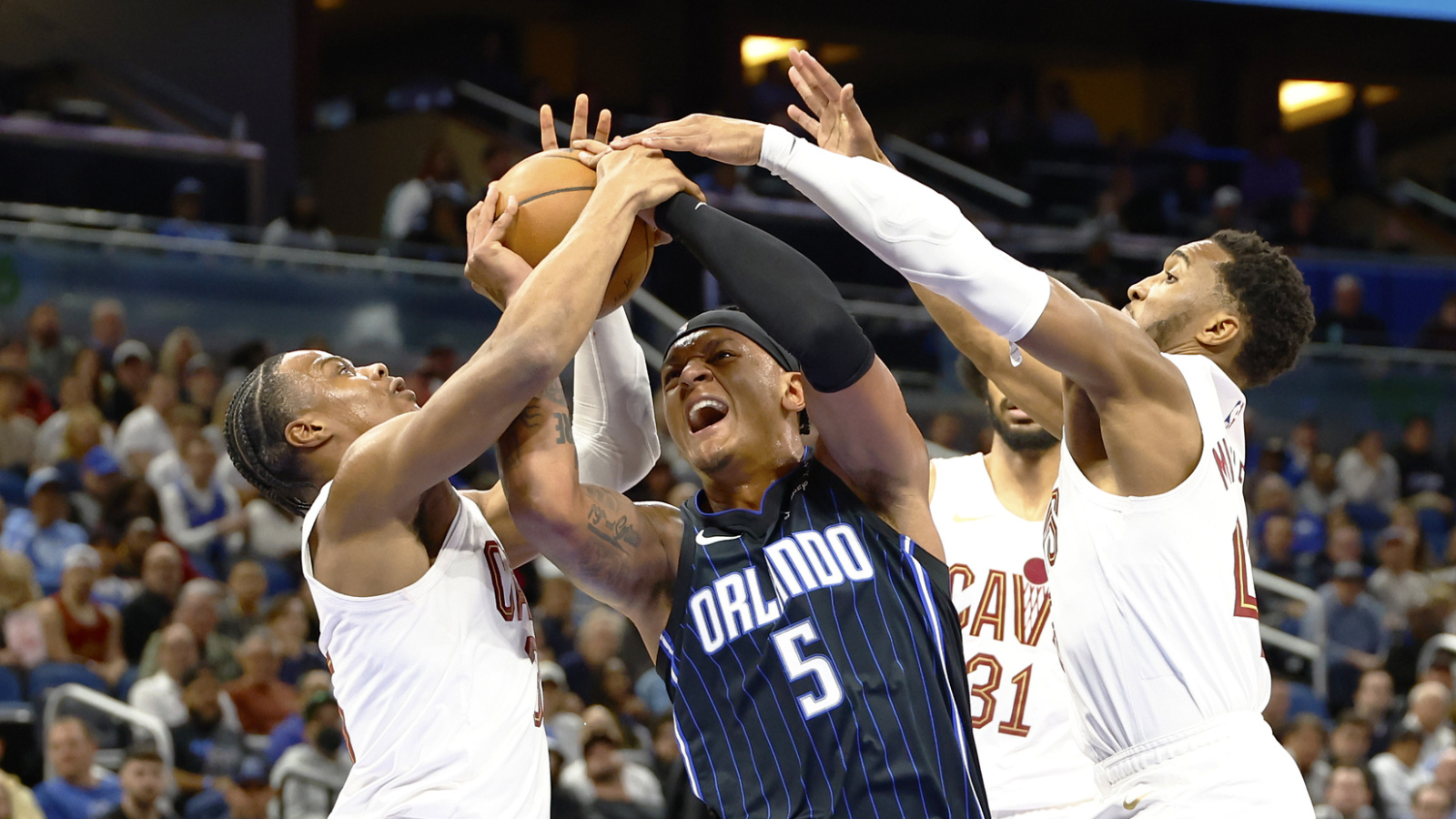 ESPN makes change to upcoming NBA Sunday Showcase game | Yardbarker