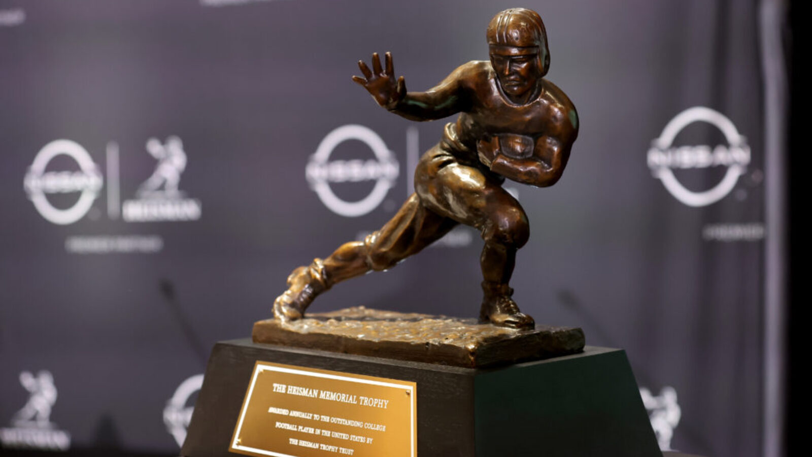 How to watch the 2023 NCAA Heisman Trophy Ceremony via free live