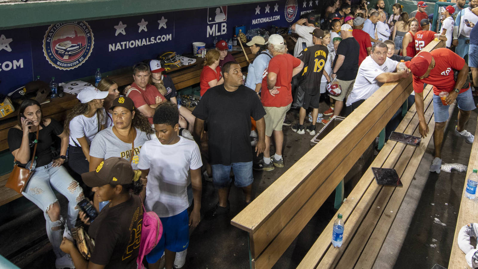 Tatis explains why he opened dugout for fans during shooting Yardbarker