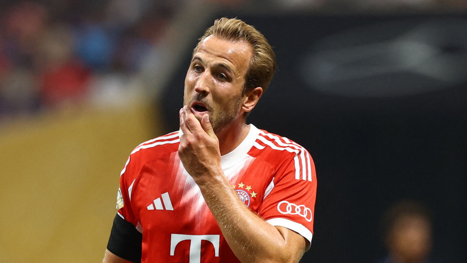 https://www.yardbarker.com/media/c/9/c9e8cf13cd1b9fc25af1c963b2f597f2d2f39c1e/thumb_16x9/tottenham-manager-sparks-speculation-over-shock.jpg?v=1