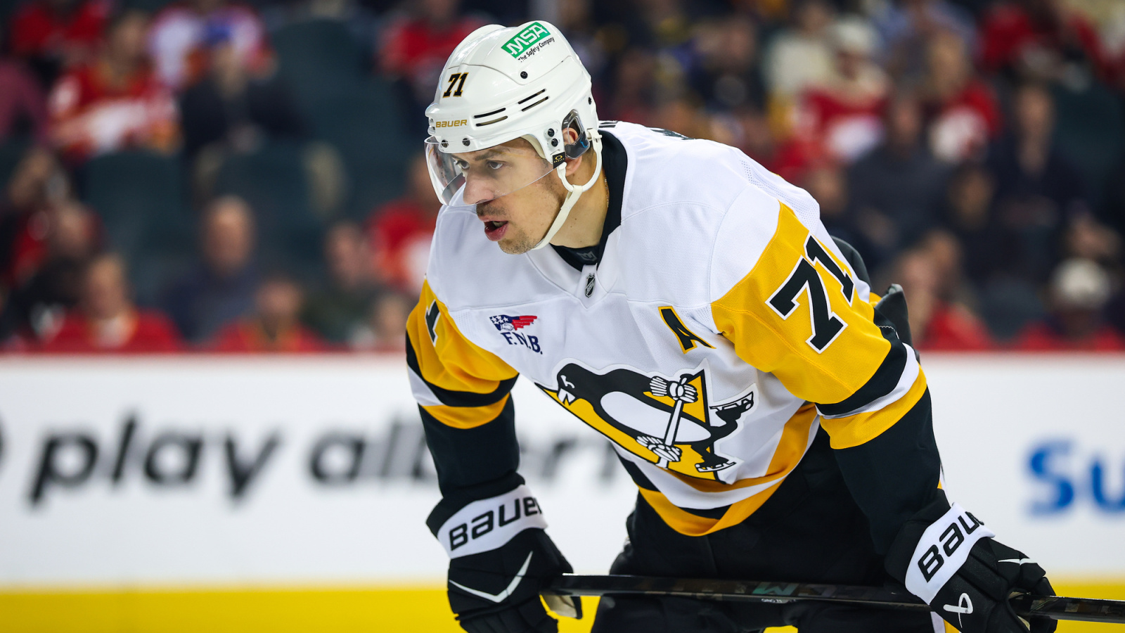 https://www.yardbarker.com/media/c/9/c9ffc552dc08797153666a1b68f2c00c8918a8be/thumb_16x9/penguins-evgeni-malkin-makes-thoughts-on.jpg?v=1