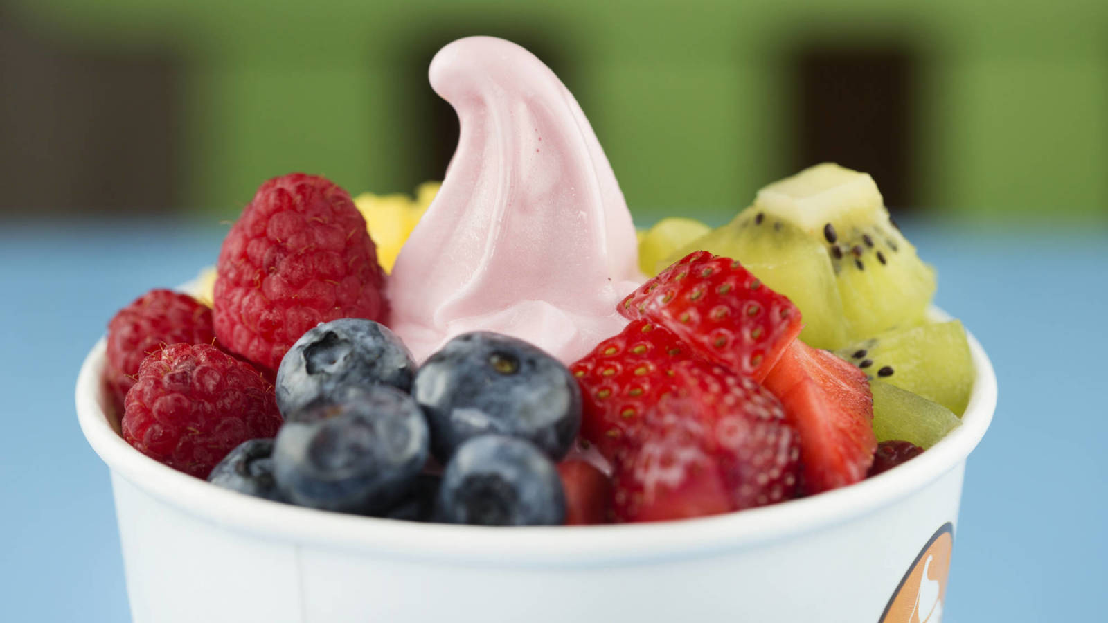 Frozen yogurt & topping combinations that you need to try Yardbarker