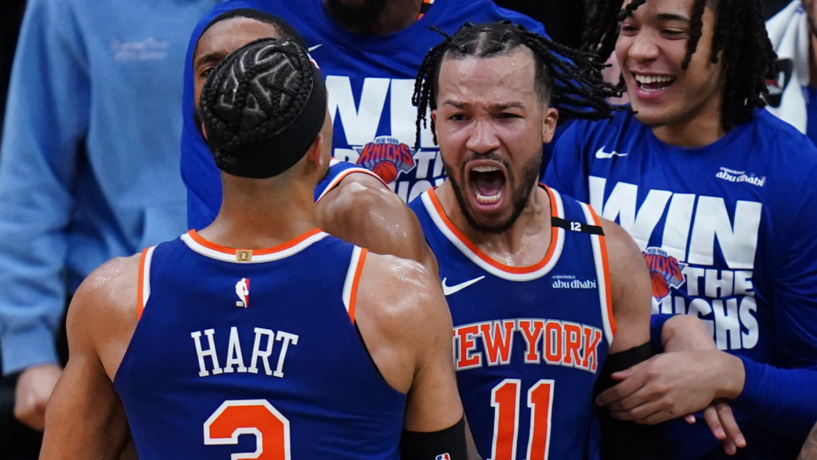 https://www.yardbarker.com/media/c/a/ca6d33f49d3096bfe696a34b45455956e2f2cb7e/thumb_16x9/jalen-brunson-joins-steph-curry-kobe-bryant-rare.jpg?v=1