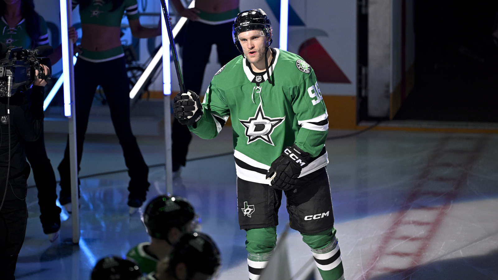 https://www.yardbarker.com/media/c/a/ca710cd96ec93e092962f041598d9949c45644b6/thumb_16x9/feb-4-2026-dallas-texas-usa-dallas-stars-right.jpg