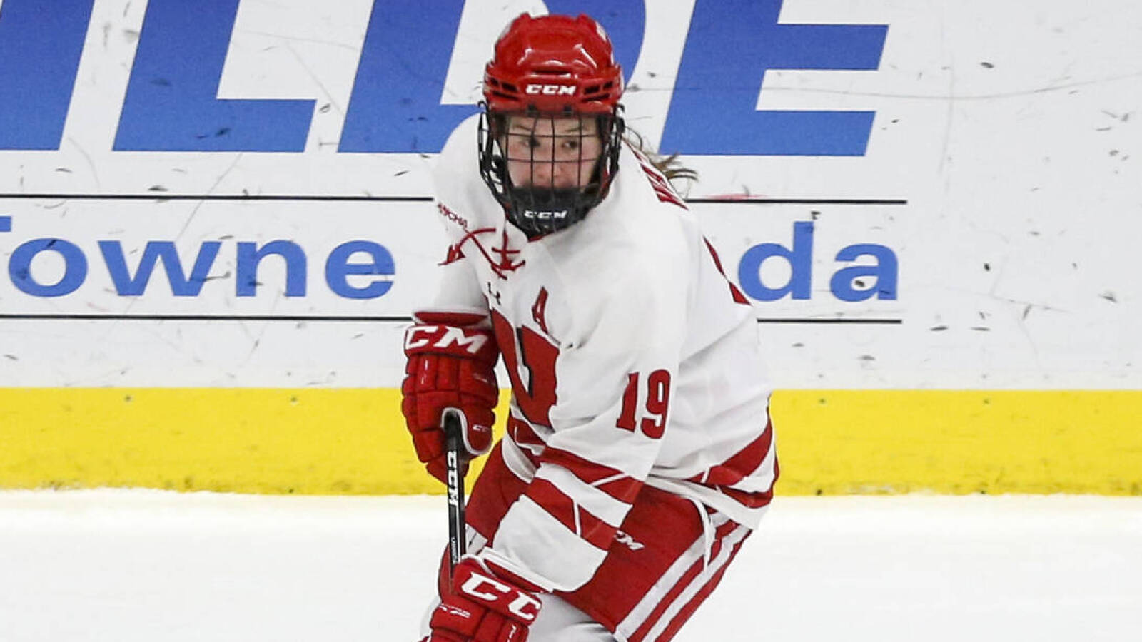 Daryl Watts highestpaid women’s hockey player Yardbarker