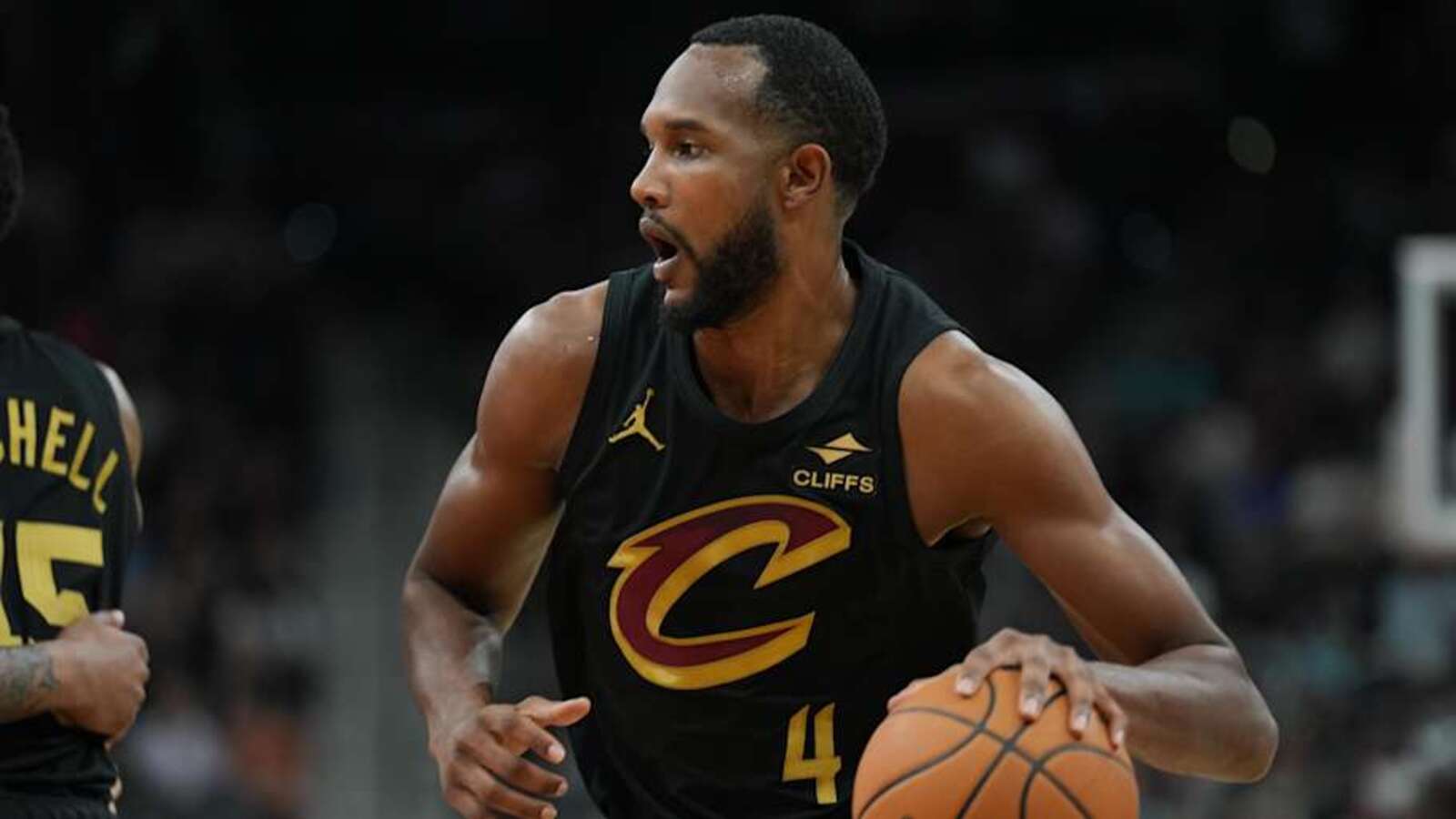 Cavaliers GM believes Evan Mobley can break into the NBA's top five players