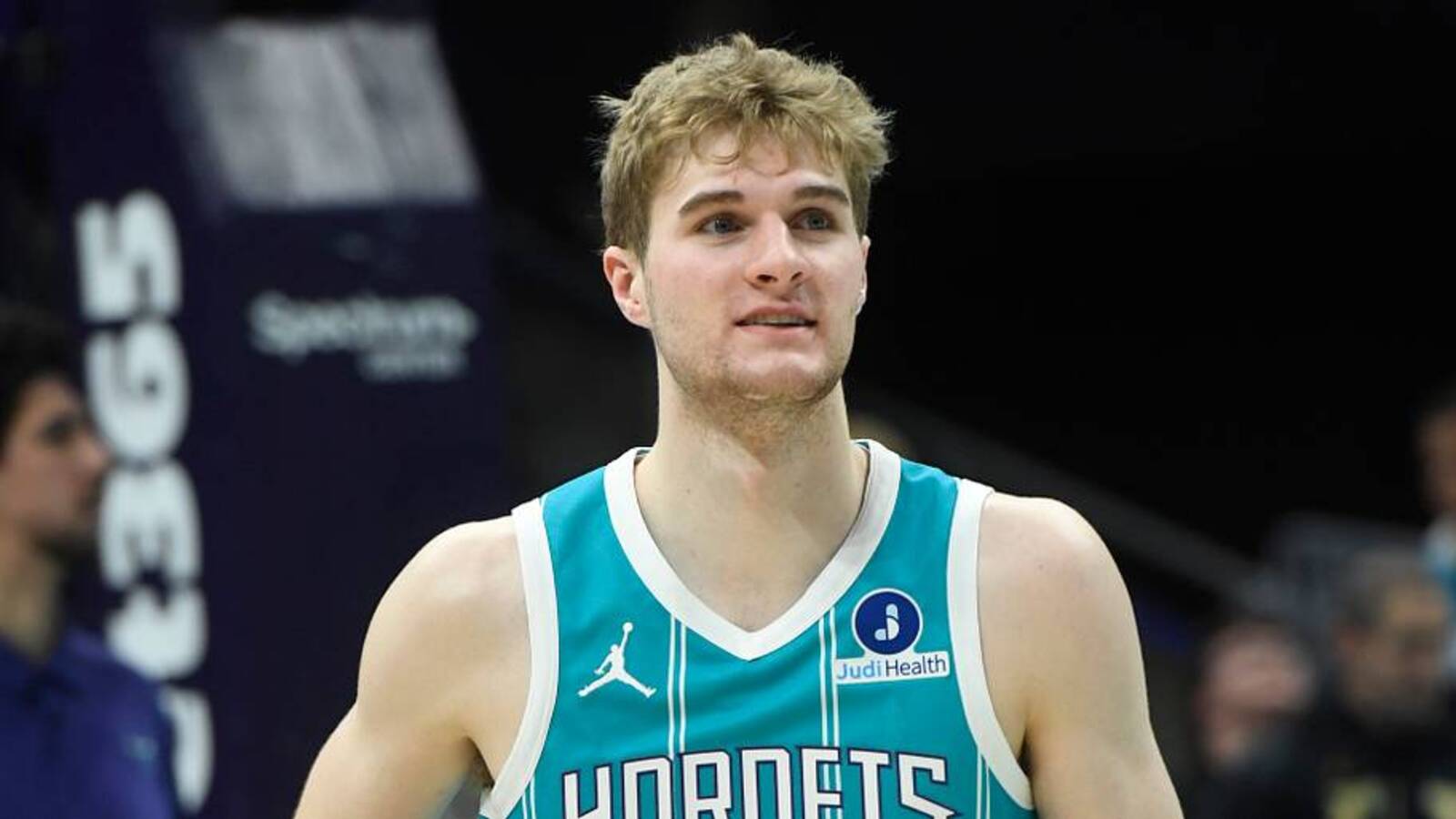 Liam McNeeley Powers Hornets in Summer League Opening Win Over Magic