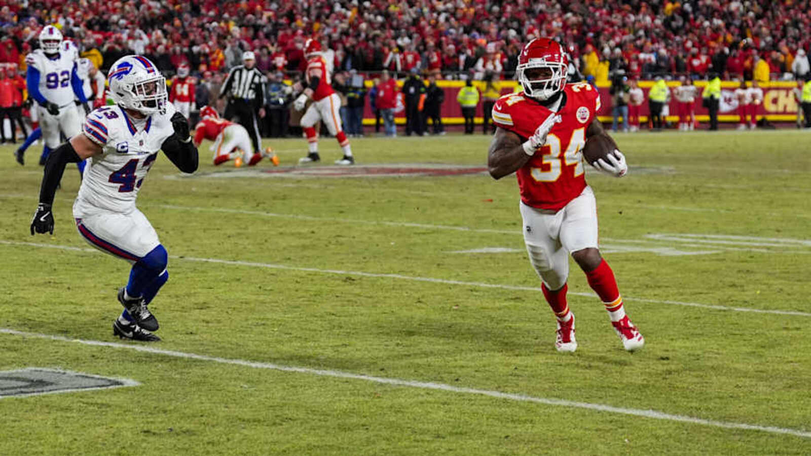 The Chiefs’ need for a third-down back is more serious than it looks ...